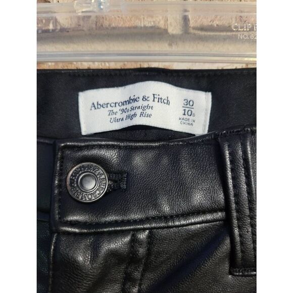 Abercrombie and Fitch Vegan Leather Pants, The 90's Straight Ultra Hi-Rise, Wome - Picture 2 of 3